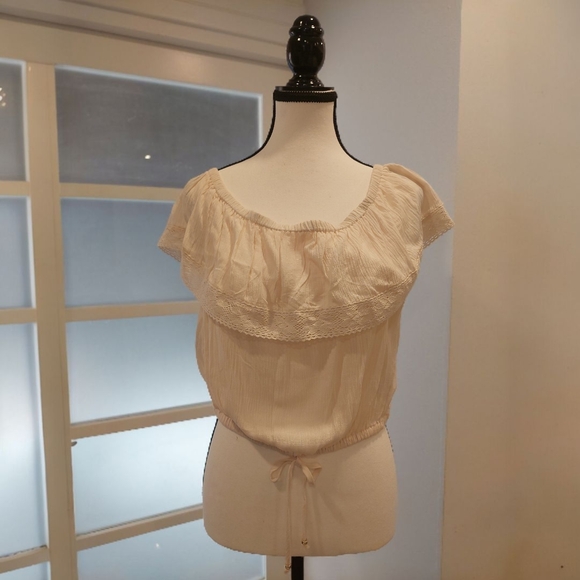 Elegant Tops - Cuess,Cream Cap Sleeve Blouse with Ruffled Tie Front